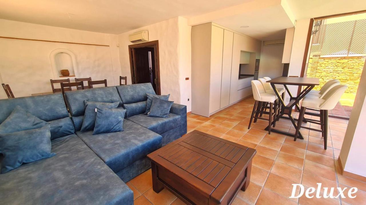 Silhouse Nerja Villas Beach Exteriör bild